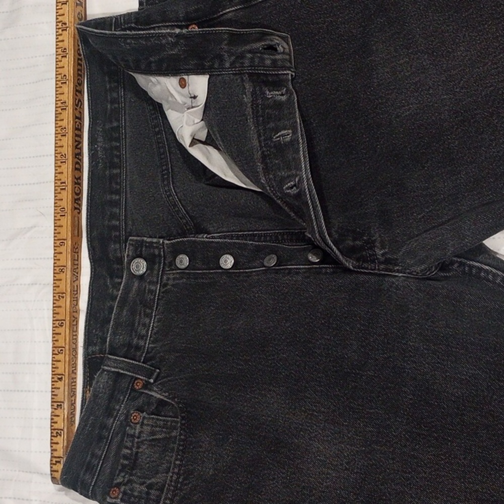 Vintage 90s Levi's 501 button fly dark wash 36 X 32 Made in USA